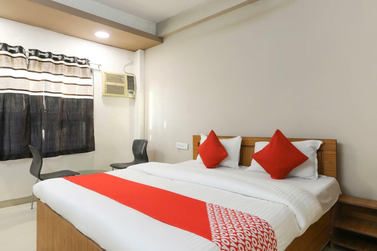 Oyo 43851 Hotel Virasat Mandu Ngoại thất bức ảnh