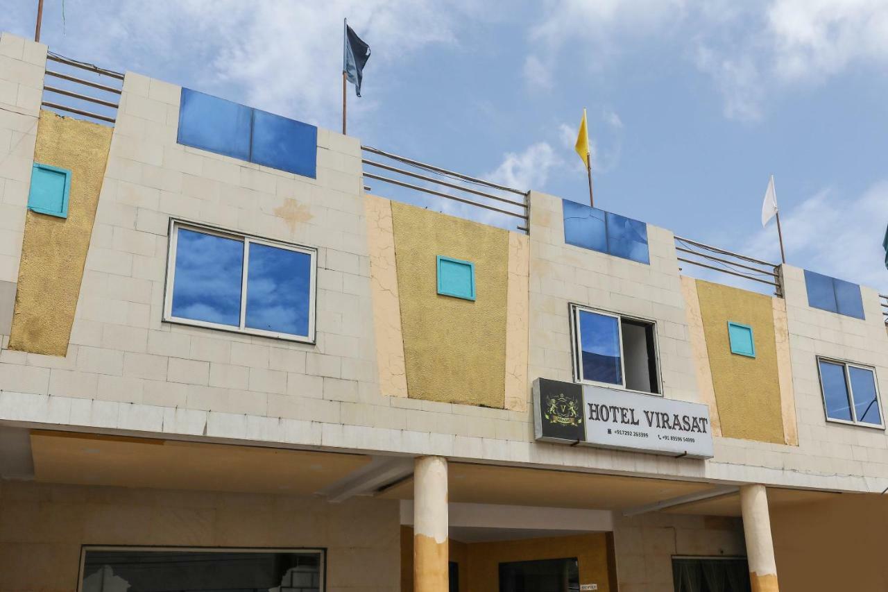 Oyo 43851 Hotel Virasat Mandu Ngoại thất bức ảnh