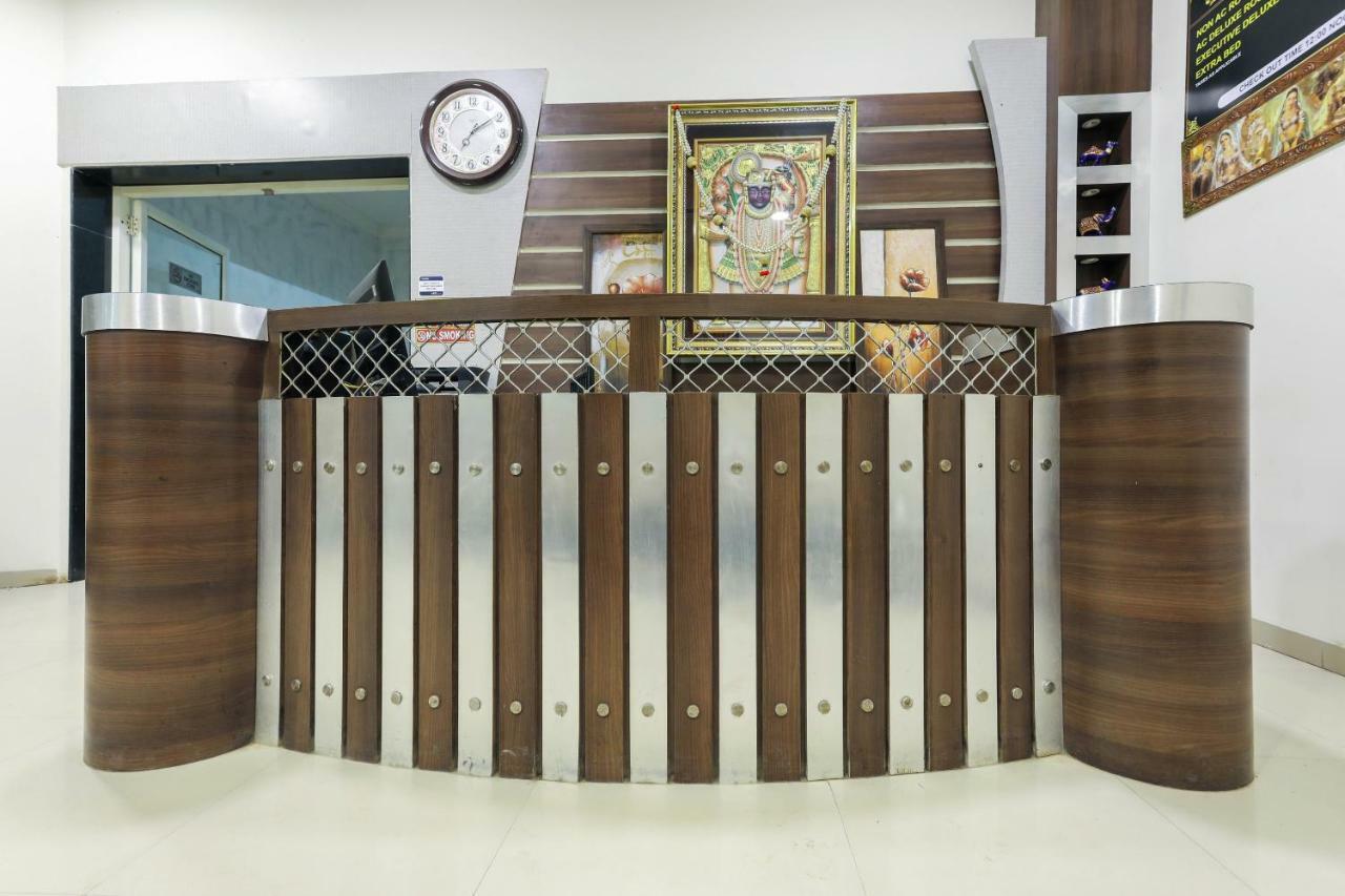 Oyo 43851 Hotel Virasat Mandu Ngoại thất bức ảnh