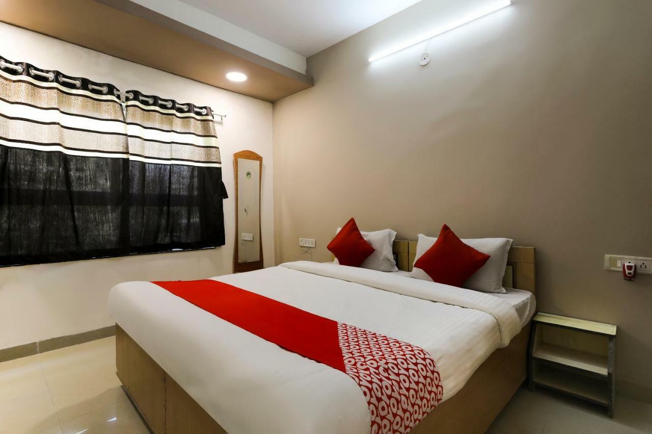 Oyo 43851 Hotel Virasat Mandu Ngoại thất bức ảnh