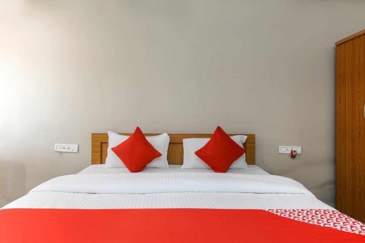Oyo 43851 Hotel Virasat Mandu Ngoại thất bức ảnh